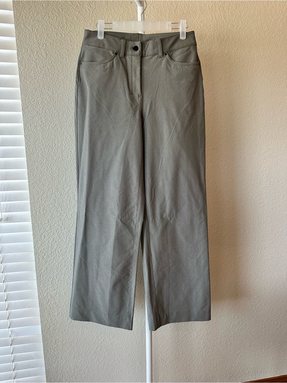 Lululemon city sleek 5 pkt wide leg L Utilitech fly front high rise green 27 NWT